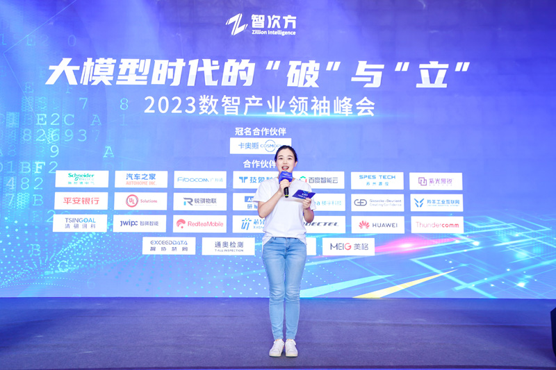 R03A5719.jpg R03A5719.jpg